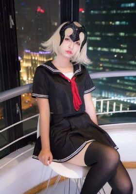 凹凸在线观看_HD720P欧美电影在线
